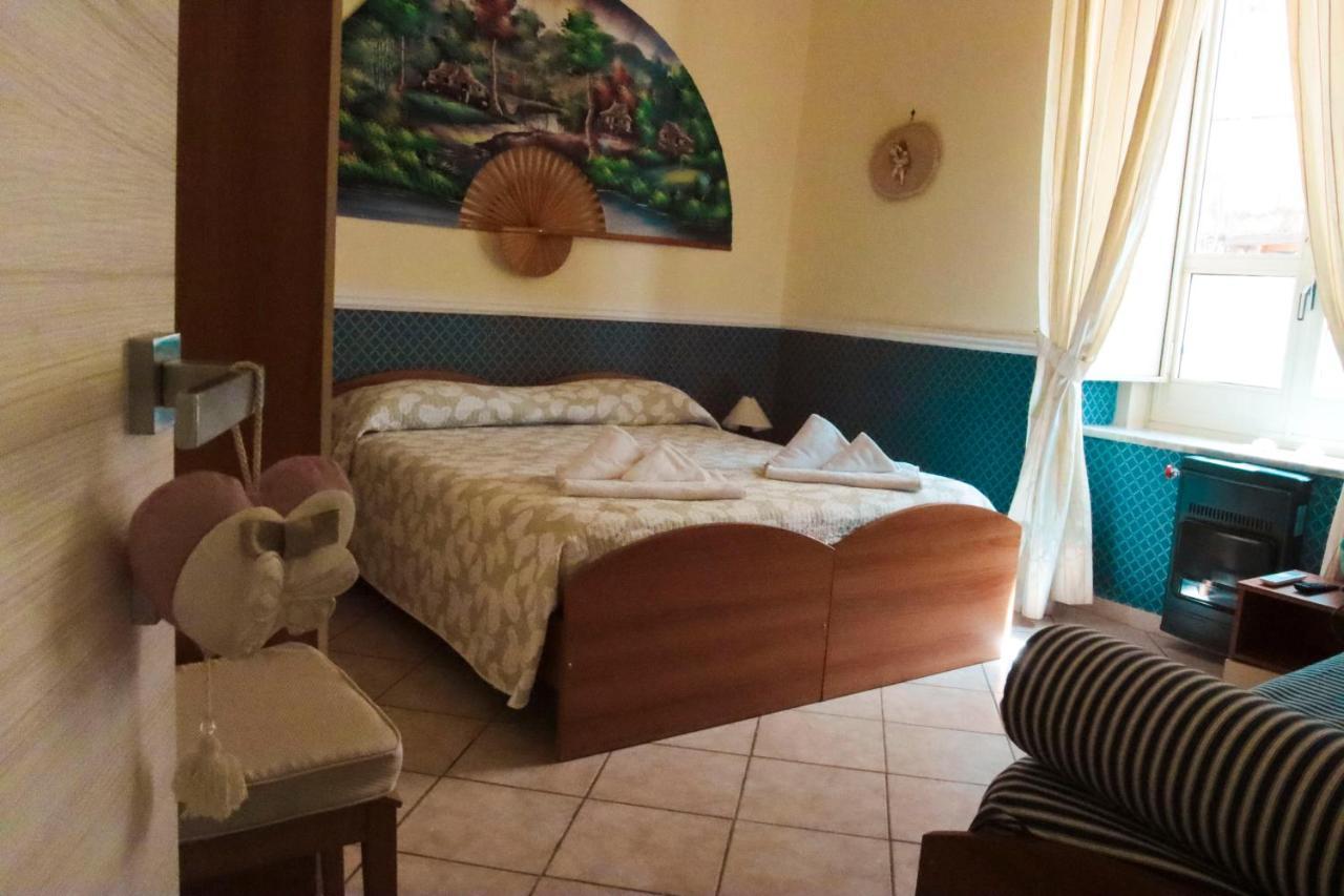 Olimpo Degli Dei Bed & Breakfast Naples Exterior photo