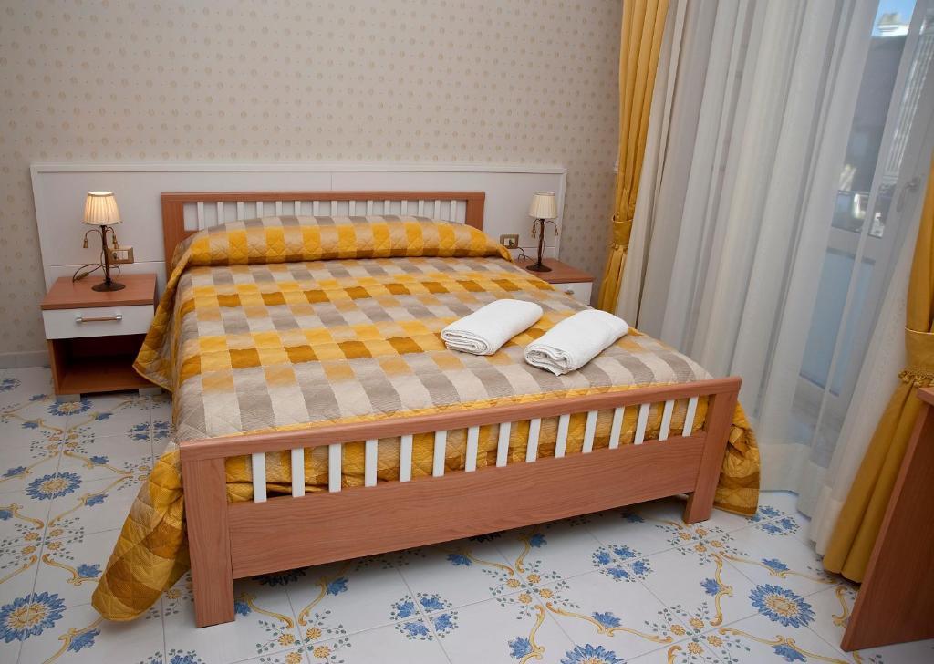 Olimpo Degli Dei Bed & Breakfast Naples Room photo