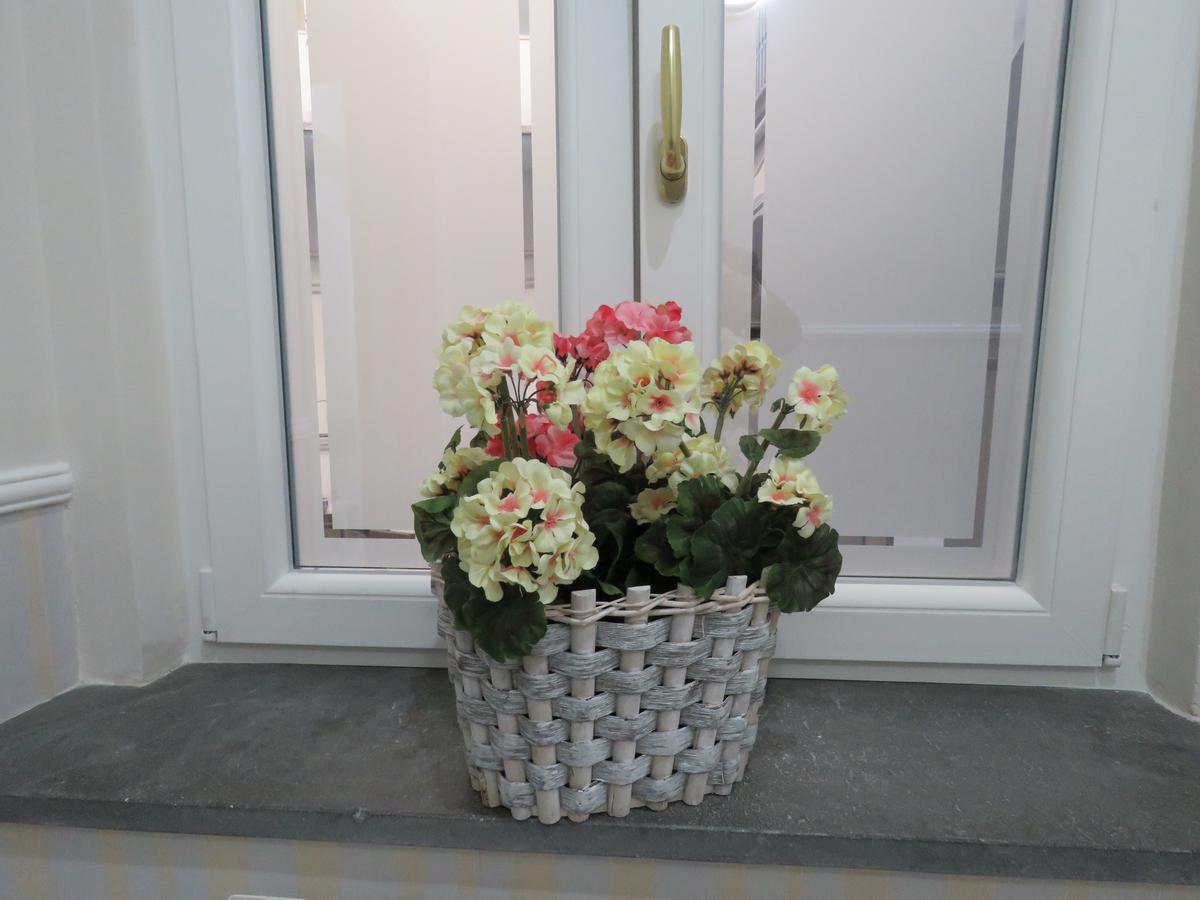 Olimpo Degli Dei Bed & Breakfast Naples Exterior photo