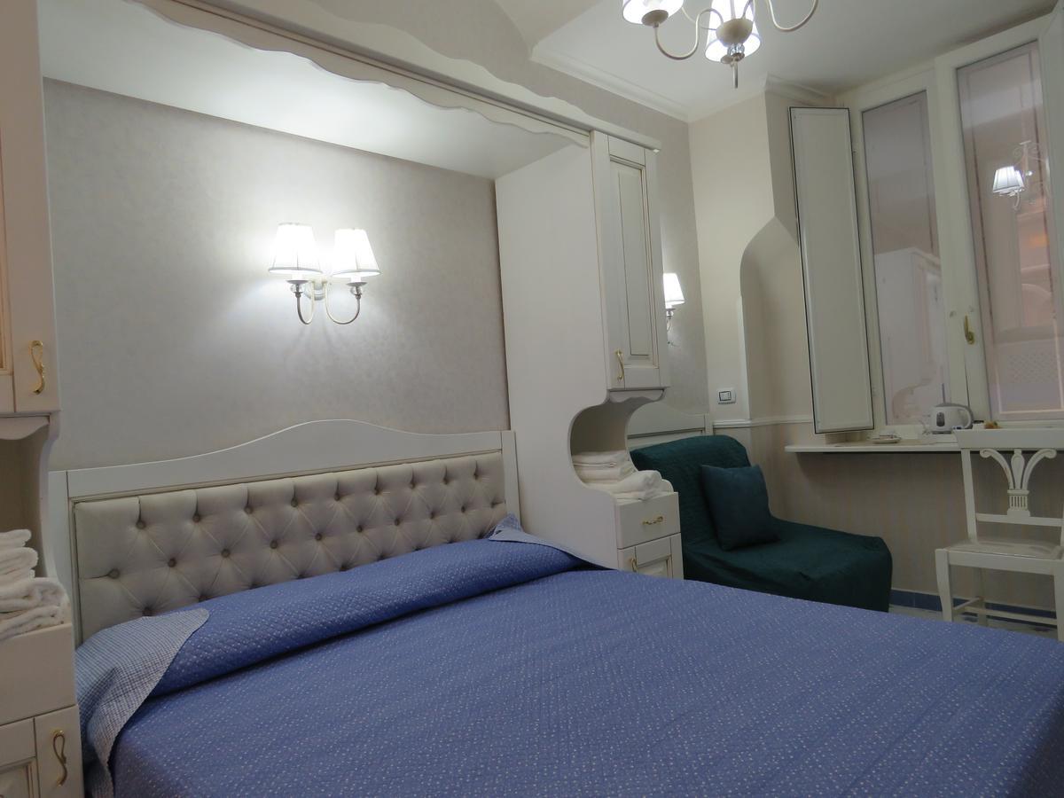 Olimpo Degli Dei Bed & Breakfast Naples Exterior photo